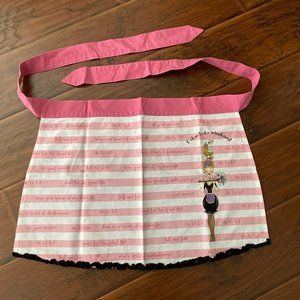 Ritz Cute Kitchen Apron "I don't do windows"